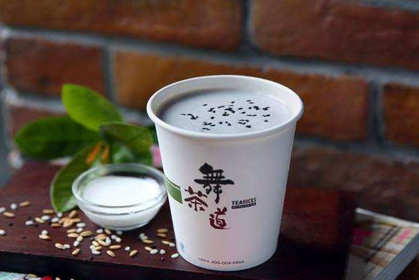 舞茶道奶茶创业店一个月能赚多少钱