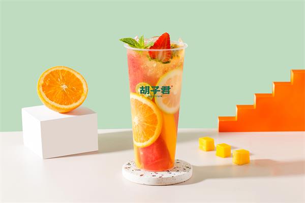 胡子君奶茶客服电话是多少？新手适合开饮品奶茶店吗？