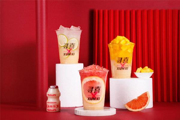 寻喜茶饮加盟公司官网电话：正规总部提供根本保障