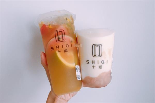 全国有几家加盟十沏奶茶？目前仅有1200家想加盟还来得及